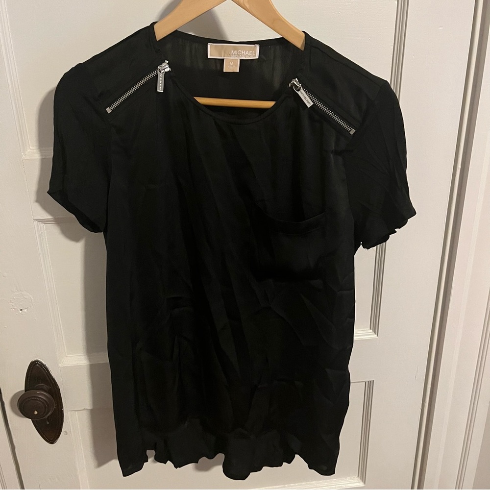 Michael Kors blouse black. Silky, lightweight, no wear.